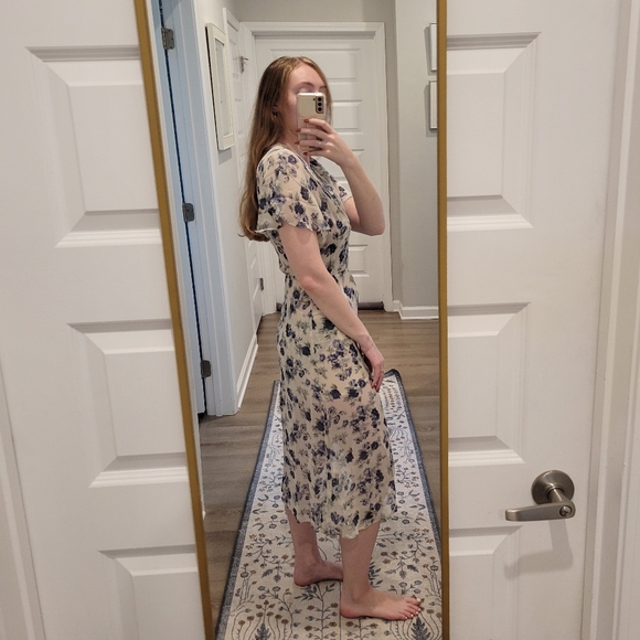 SOLD Reformation Positano Dress - Picture 9 of 9